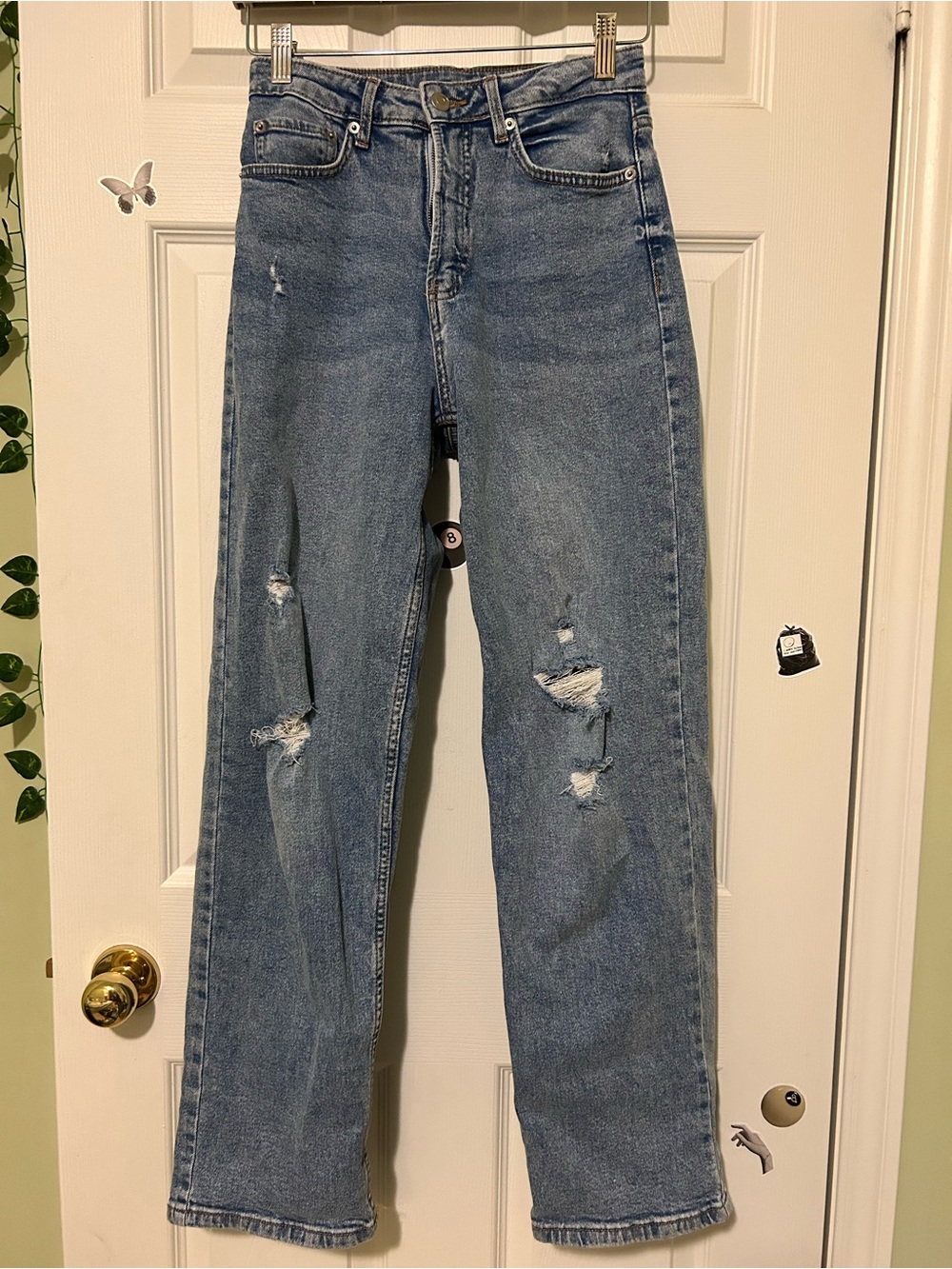 classic straight leg ripped jeans
